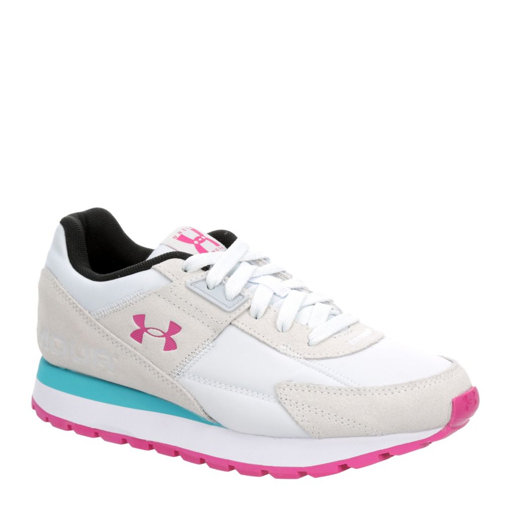 Under Armour Women s Essential Runner Low top Running Shoes