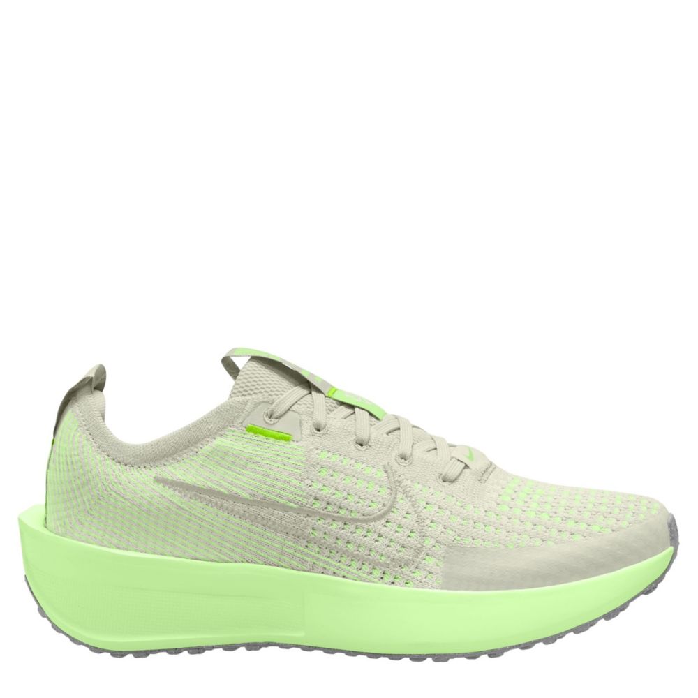 WOMENS FLYKNIT INTERACT RUN RUNNING SHOE