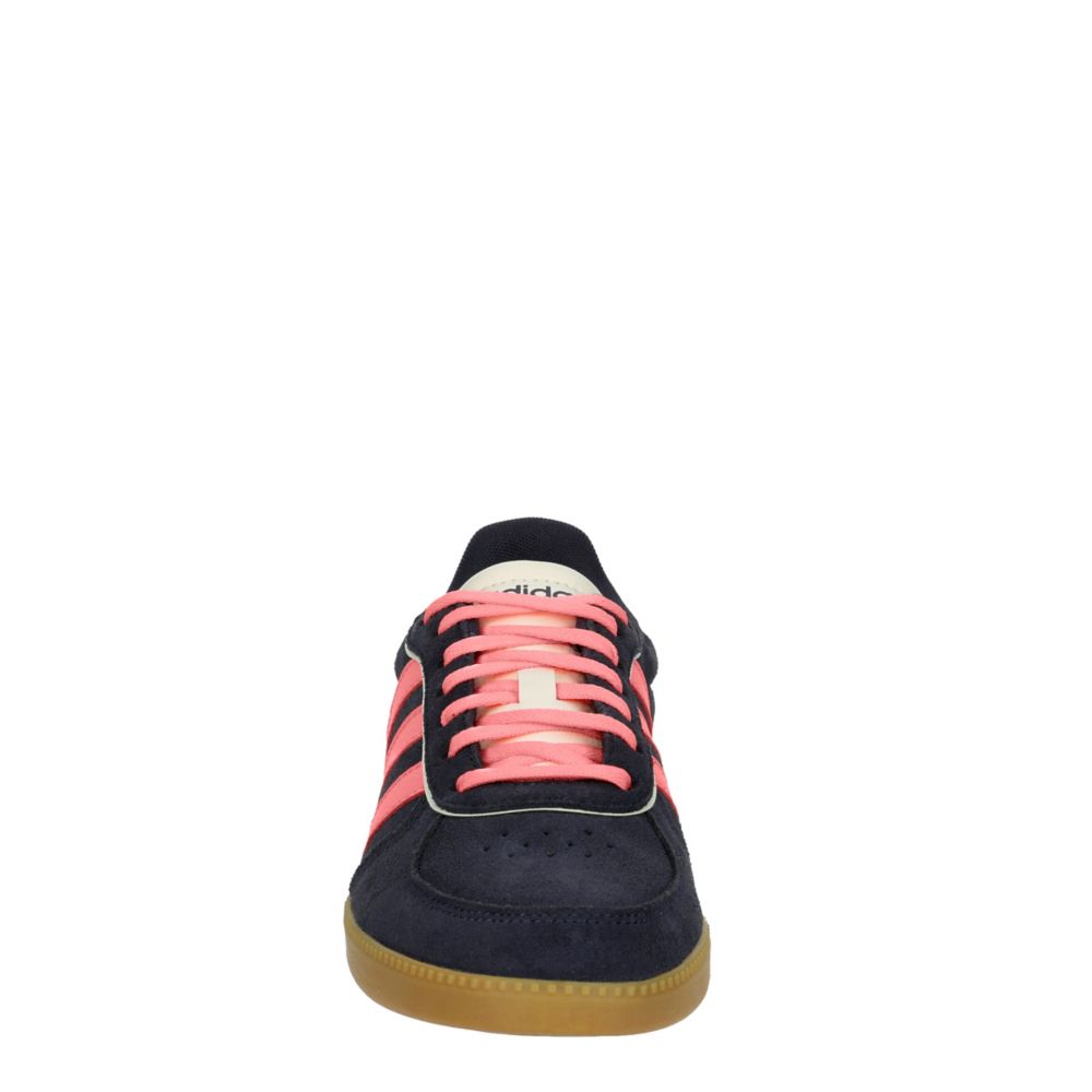 WOMENS BREAKNET SLEEK SNEAKER