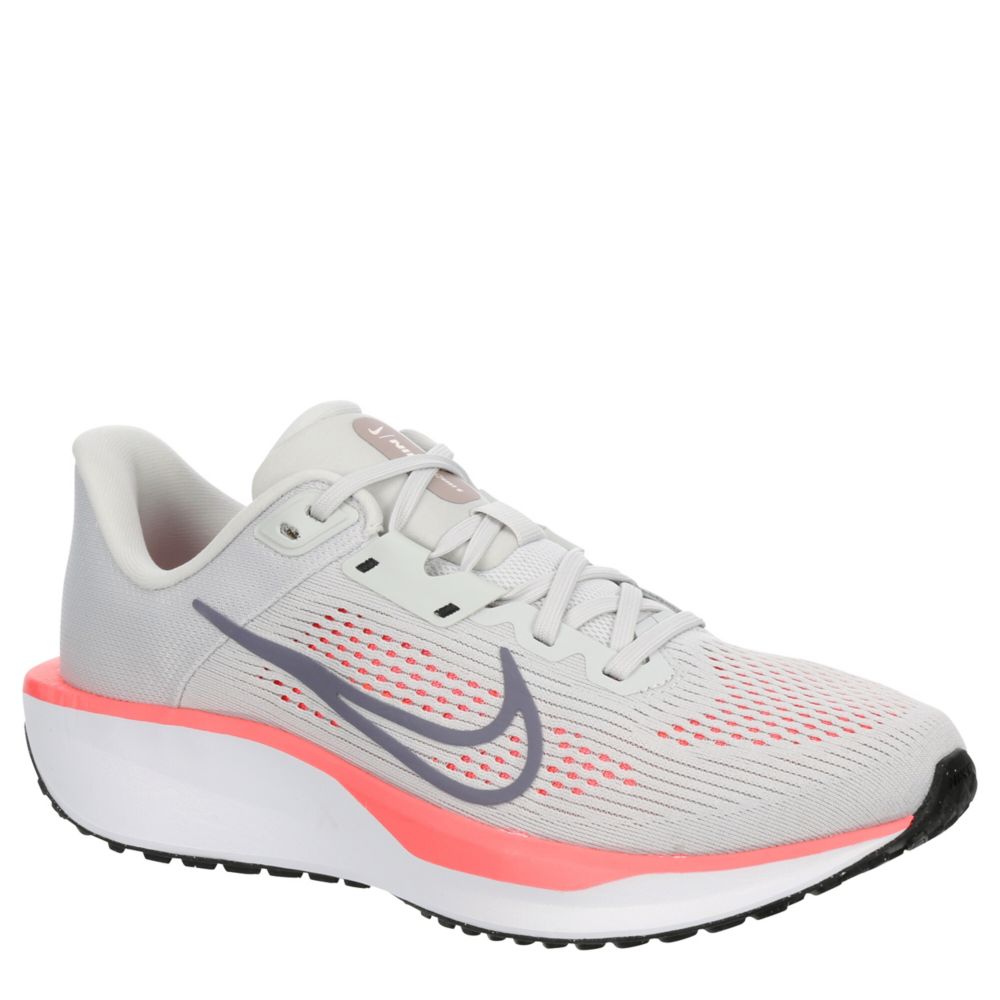 WOMENS QUEST 6 RUNNING SHOE