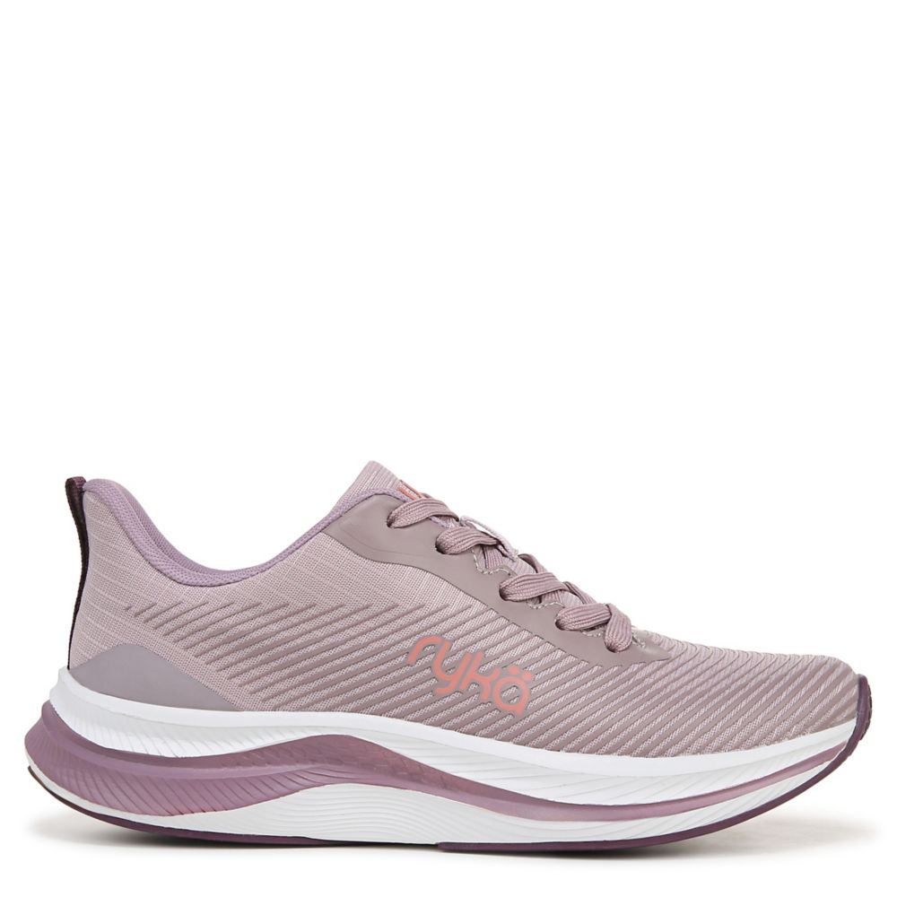 WOMENS GENUINE WALKING SHOE