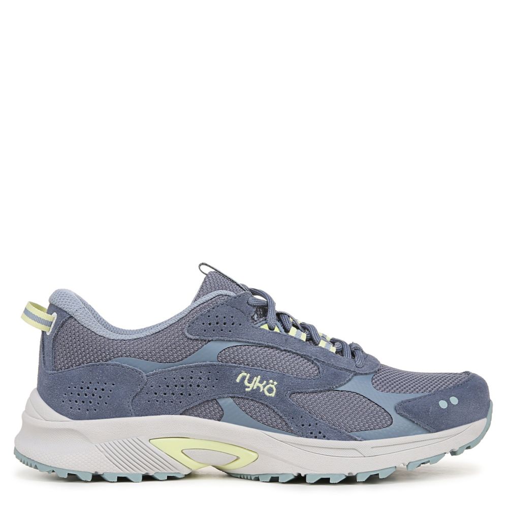 WOMENS SKY STRIDE WALKING SHOE