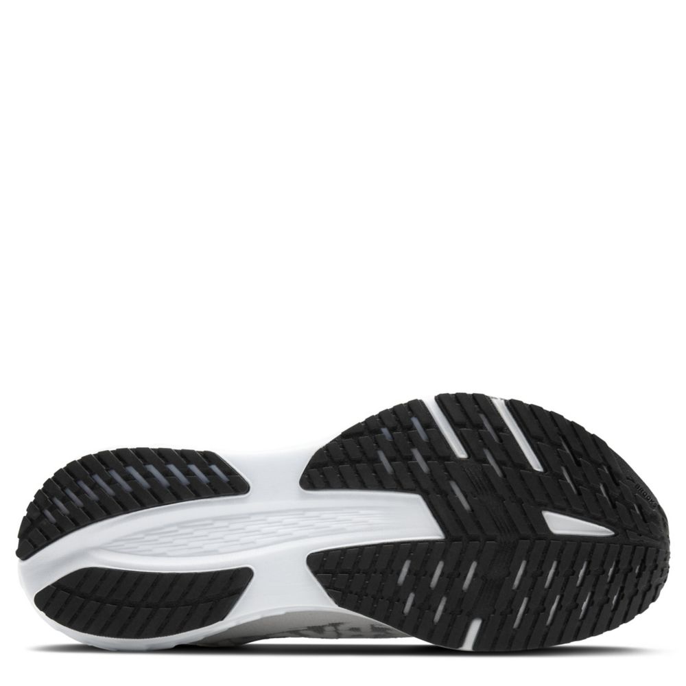 WOMENS LAUNCH 11 RUNNING SHOE