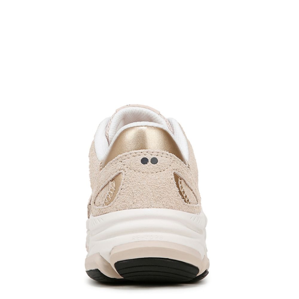 WOMENS DEVOTION X MAX CLASSIC WALKING SHOE