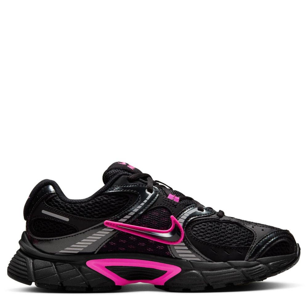 NIKE WOMENS V5 RNR SNEAKER - BLACK
