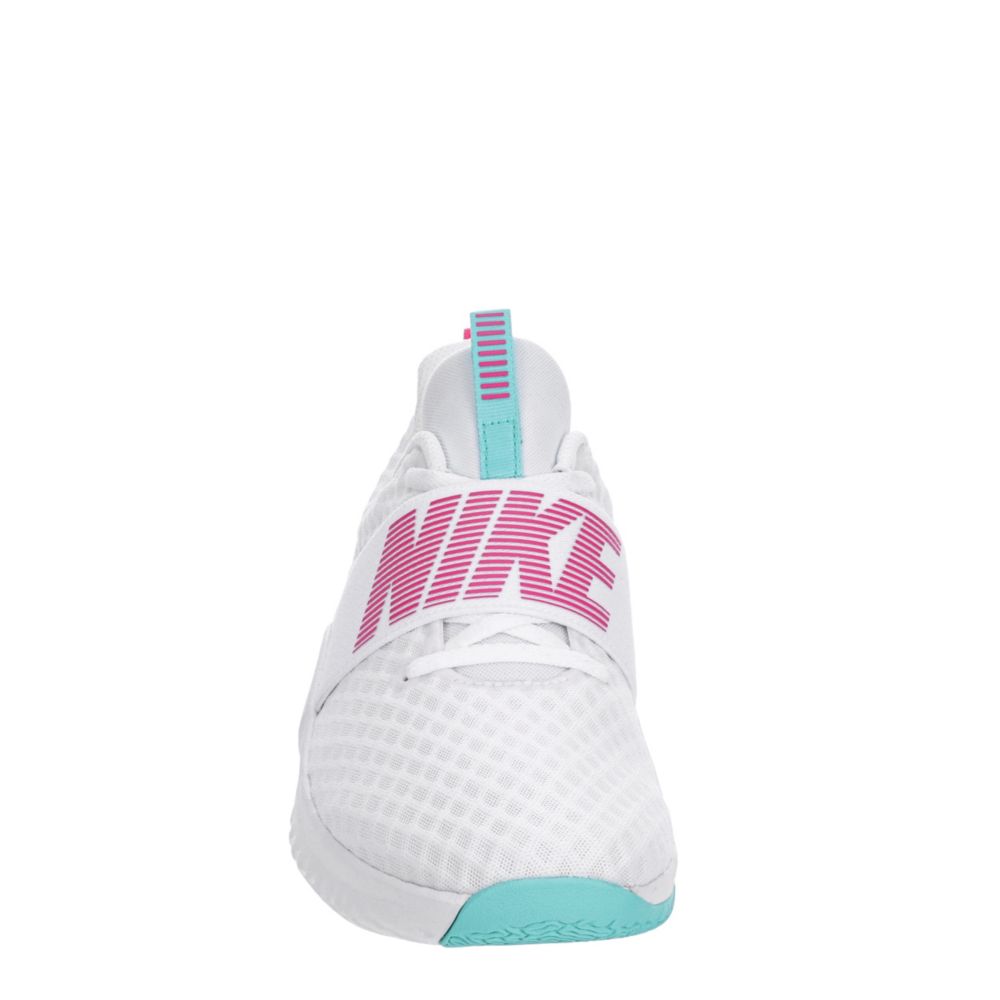 nike season 9 training shoe white