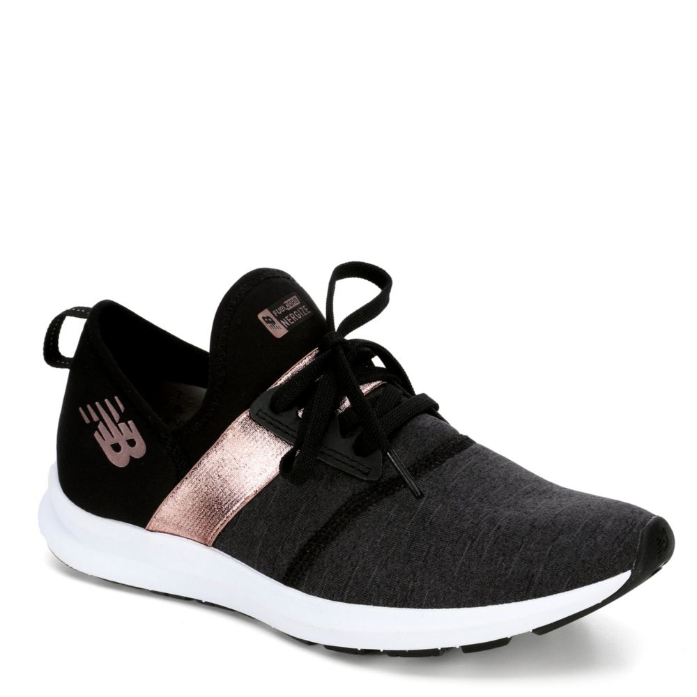 ladies black new balance shoes