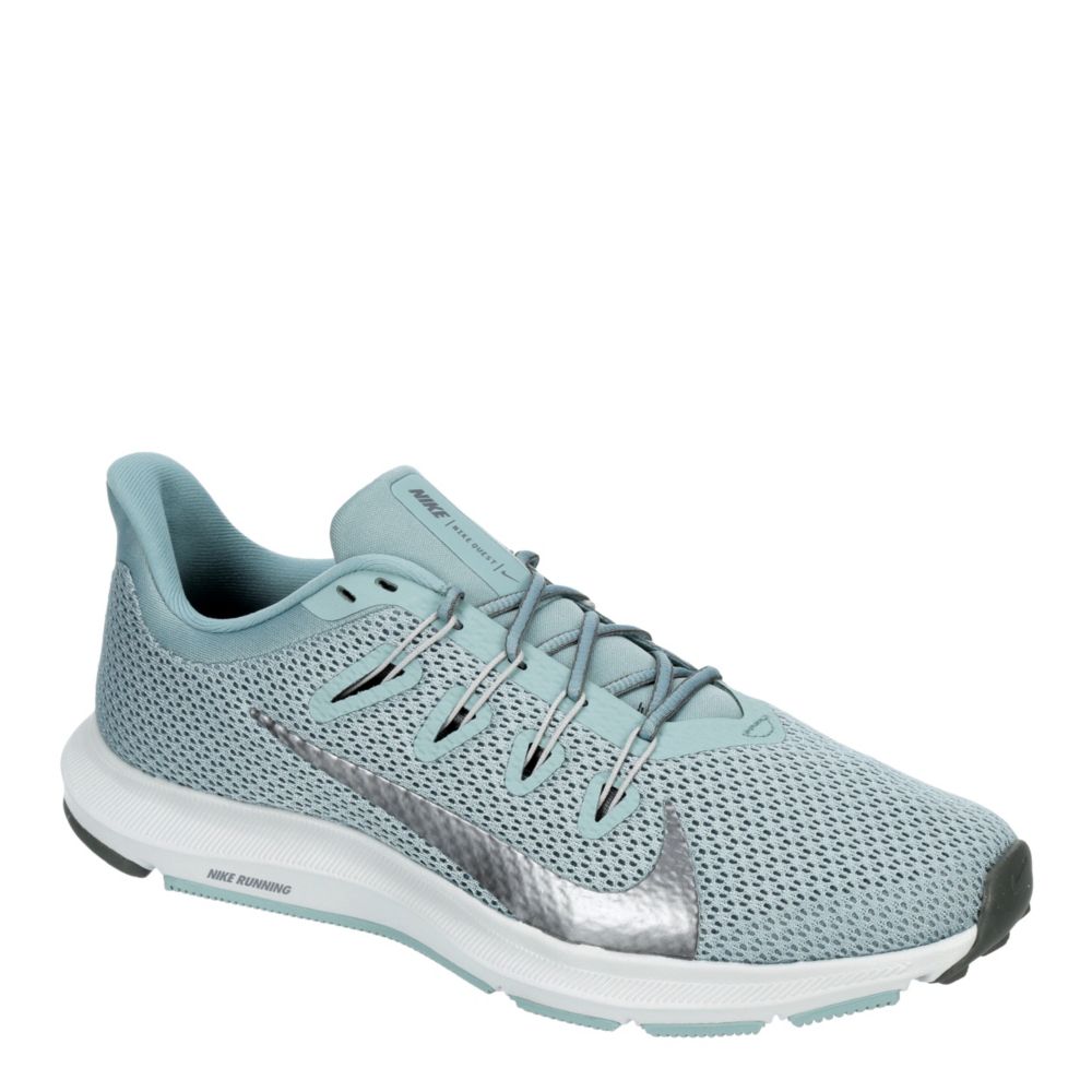 women's quest running sneakers