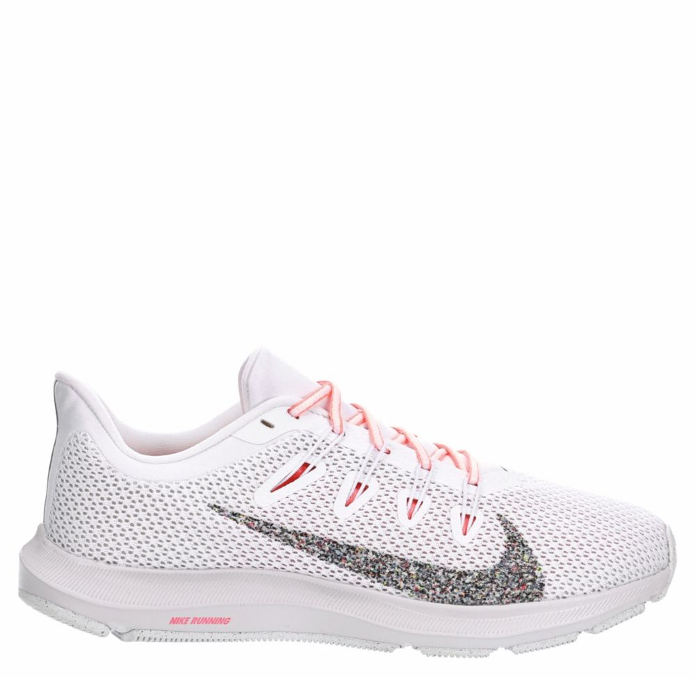 nike quest wmns