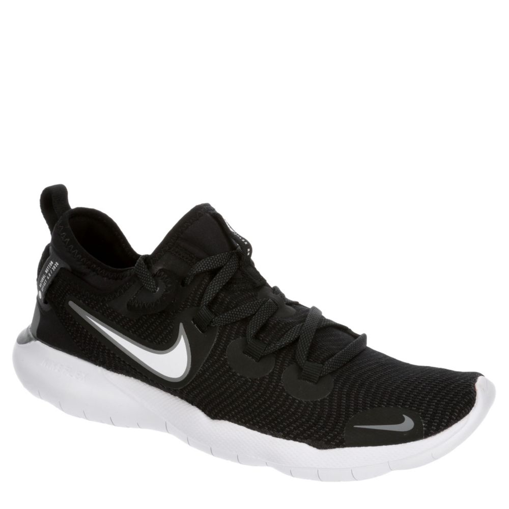 black nike running shoes womens