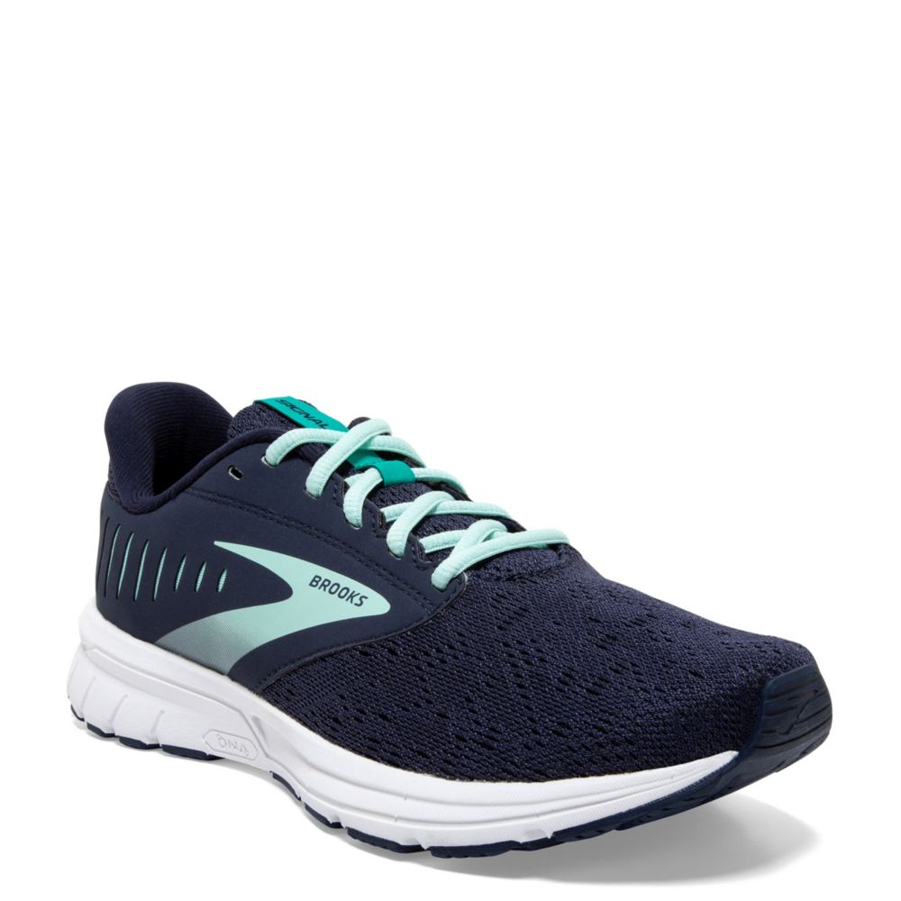 brooks casual shoes womens