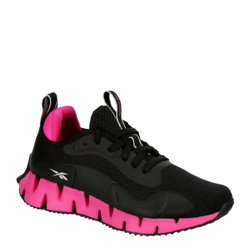 women's all black reebok zigs