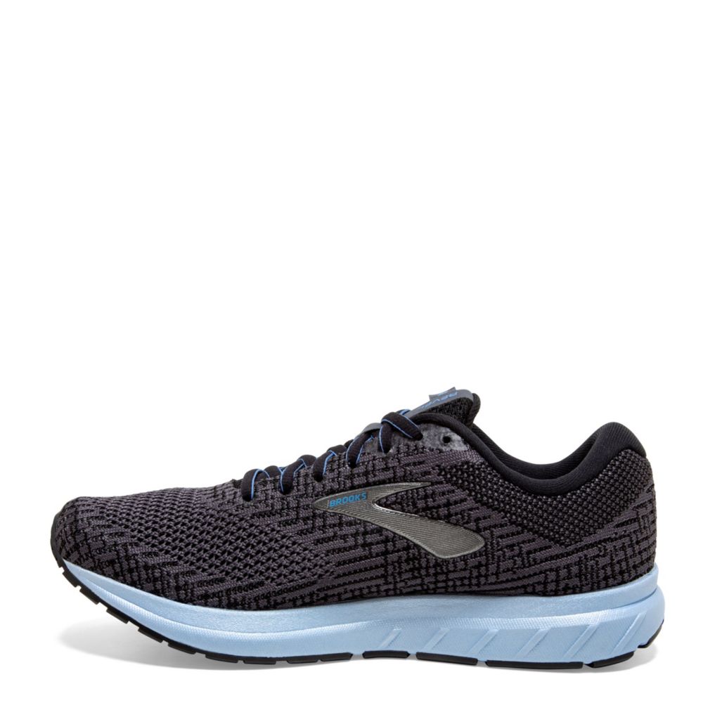 rack room shoes brooks