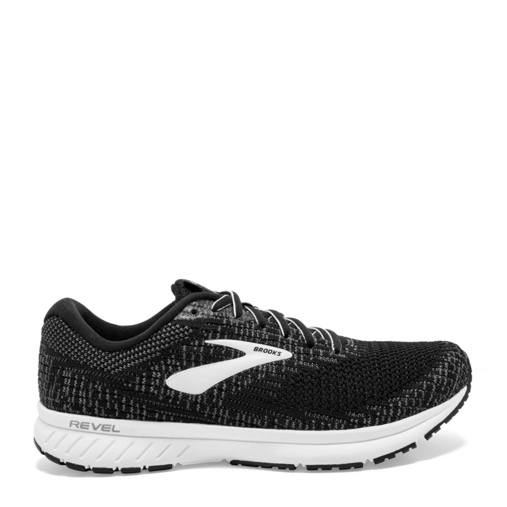 revel 3 brooks womens