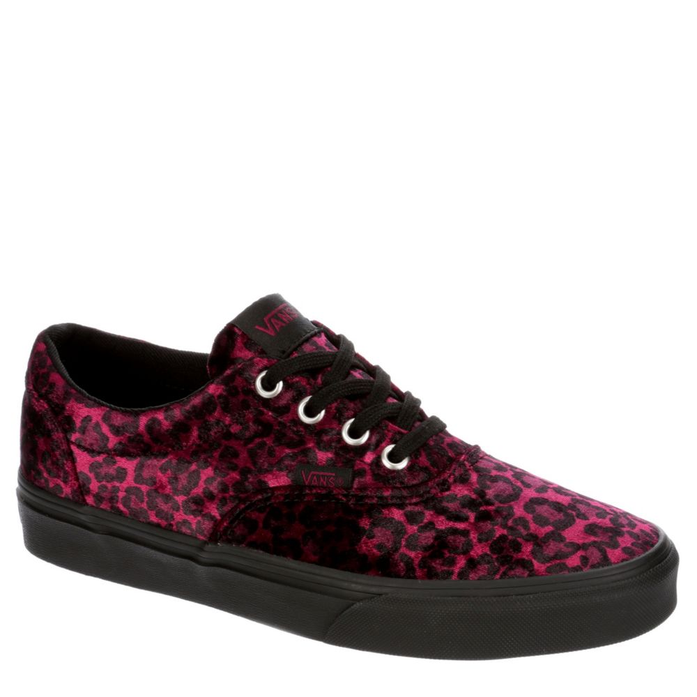 red and black vans womens