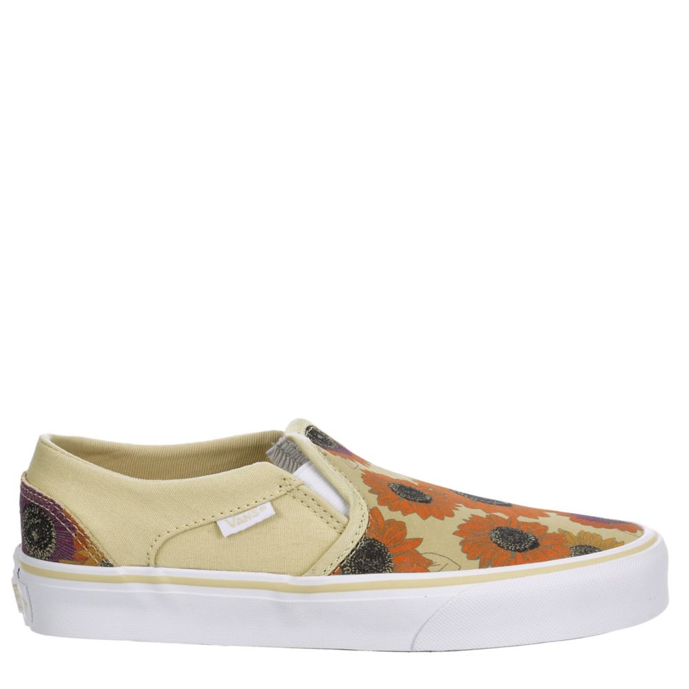 women's tan slip on vans