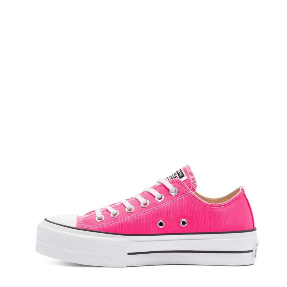 støj Transplant Opdatering Bright Pink Converse Womens Chuck Taylor All Star Low Top Platform Sneaker  | Athletic | Rack Room Shoes
