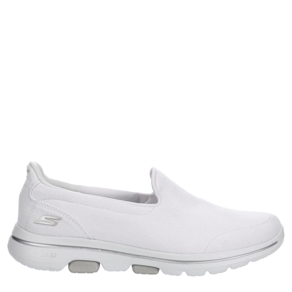 all white skechers go walk