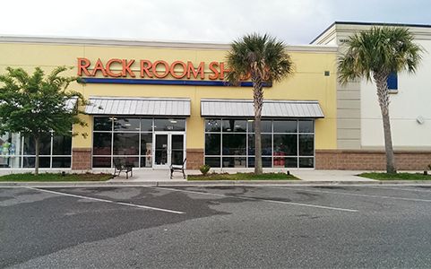 rack room shoes in river city