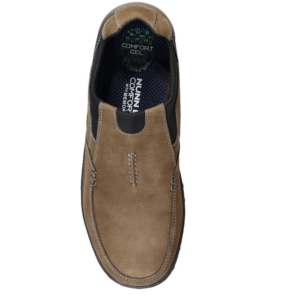 MENS QUEST MOC TOE SNEAKER