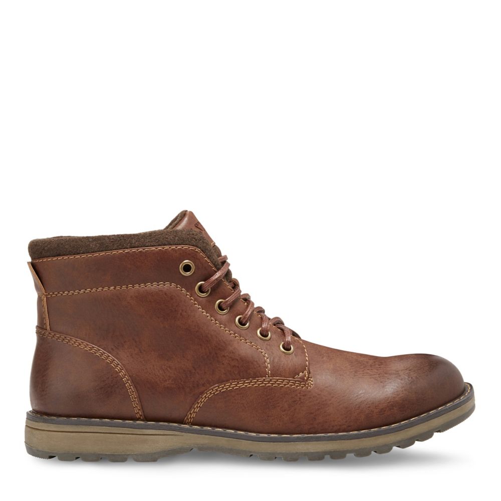 MENS FINN CHUKKA BOOT