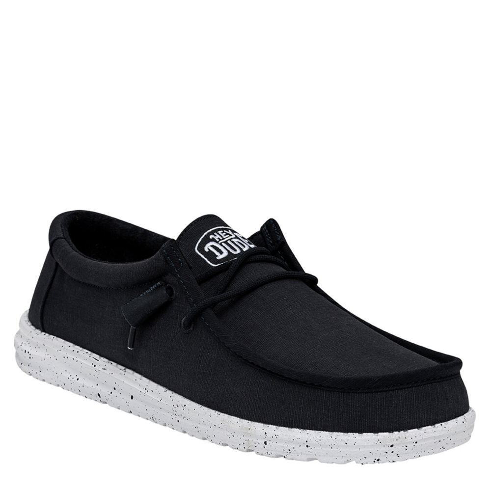 MENS WALLY SLIP ON SNEAKER NAVY