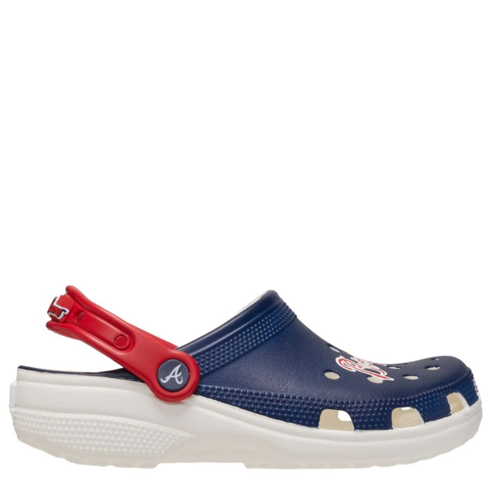 CROCS UNISEX MLB ATLANTA BRAVES CLASSIC CLOG - NAVY