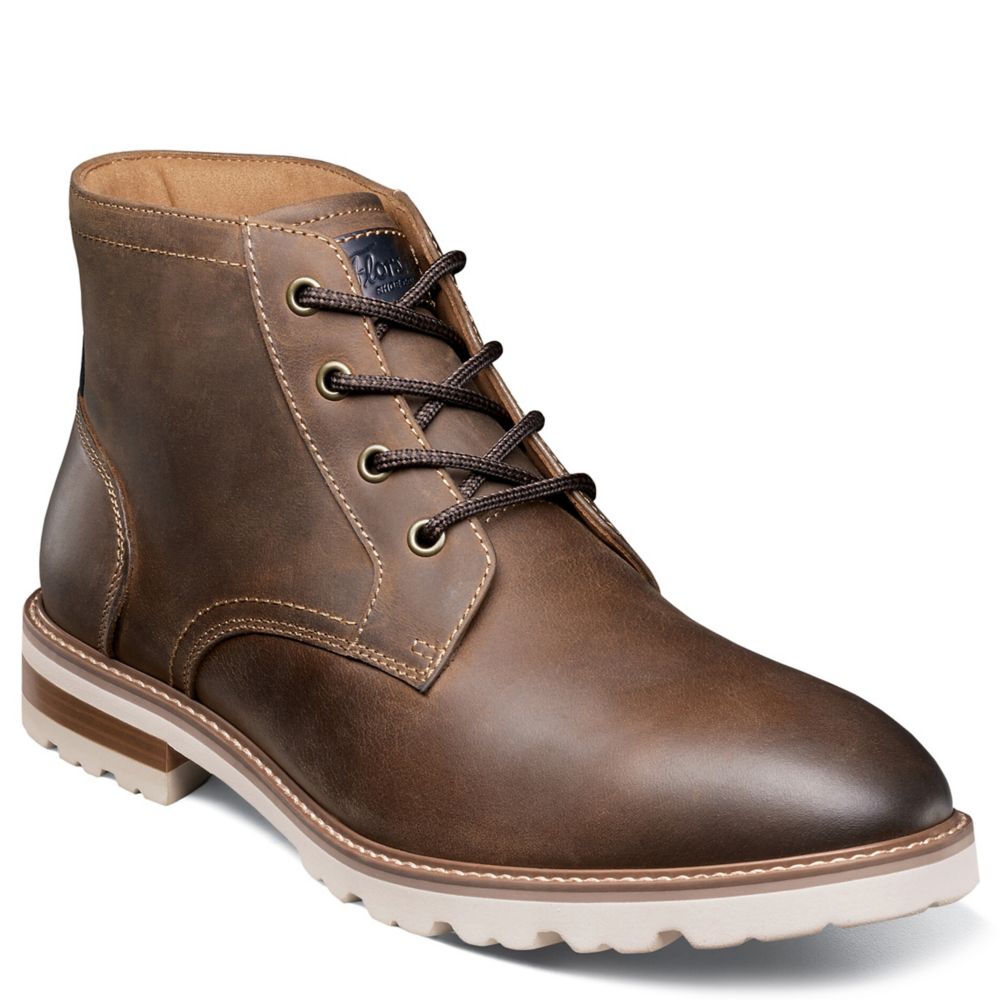 MENS RENEGADE PLAIN TOE CHUKKA BOOT