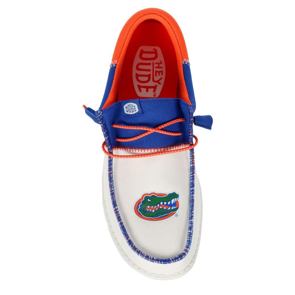 MENS WALLY TRI FLORIDA GATORS SLIP ON SNEAKER