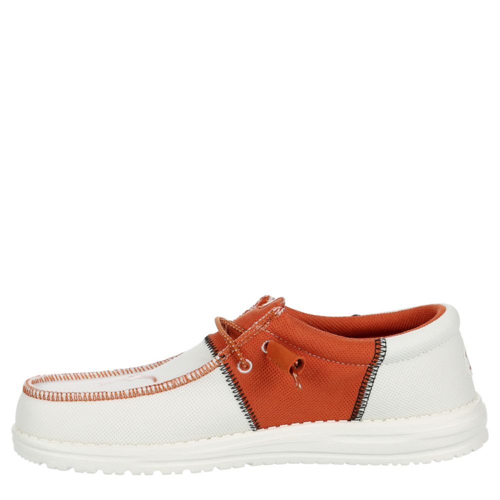 MENS WALLY TRI TEXAS LONGHORNS SLIP ON SNEAKER