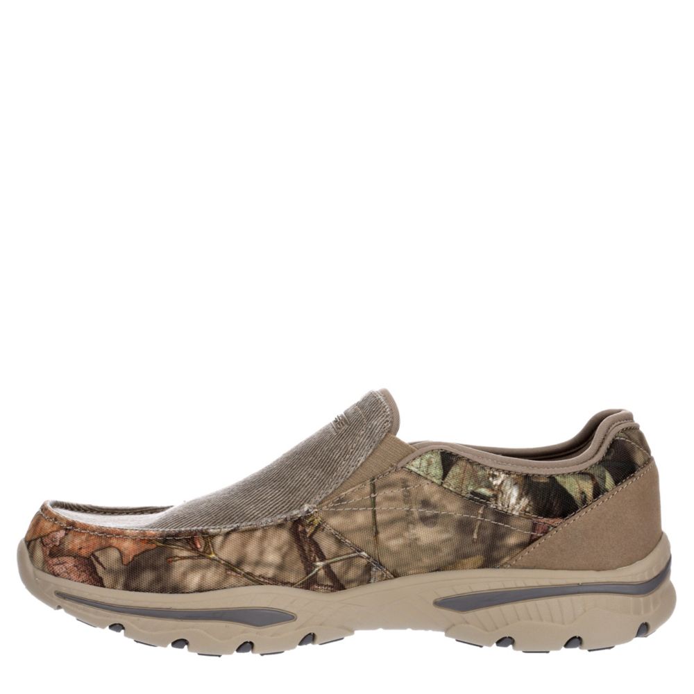 skechers creston moseco taupe
