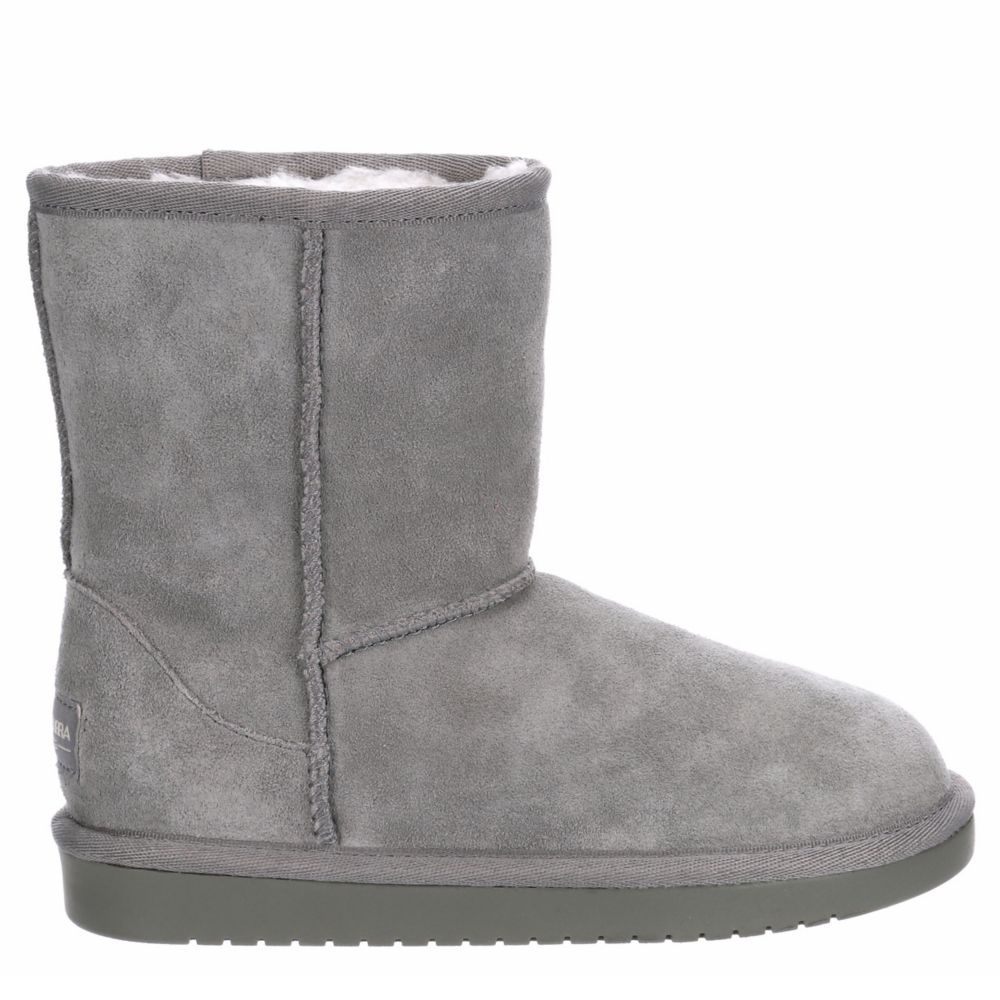 gray uggs with fur
