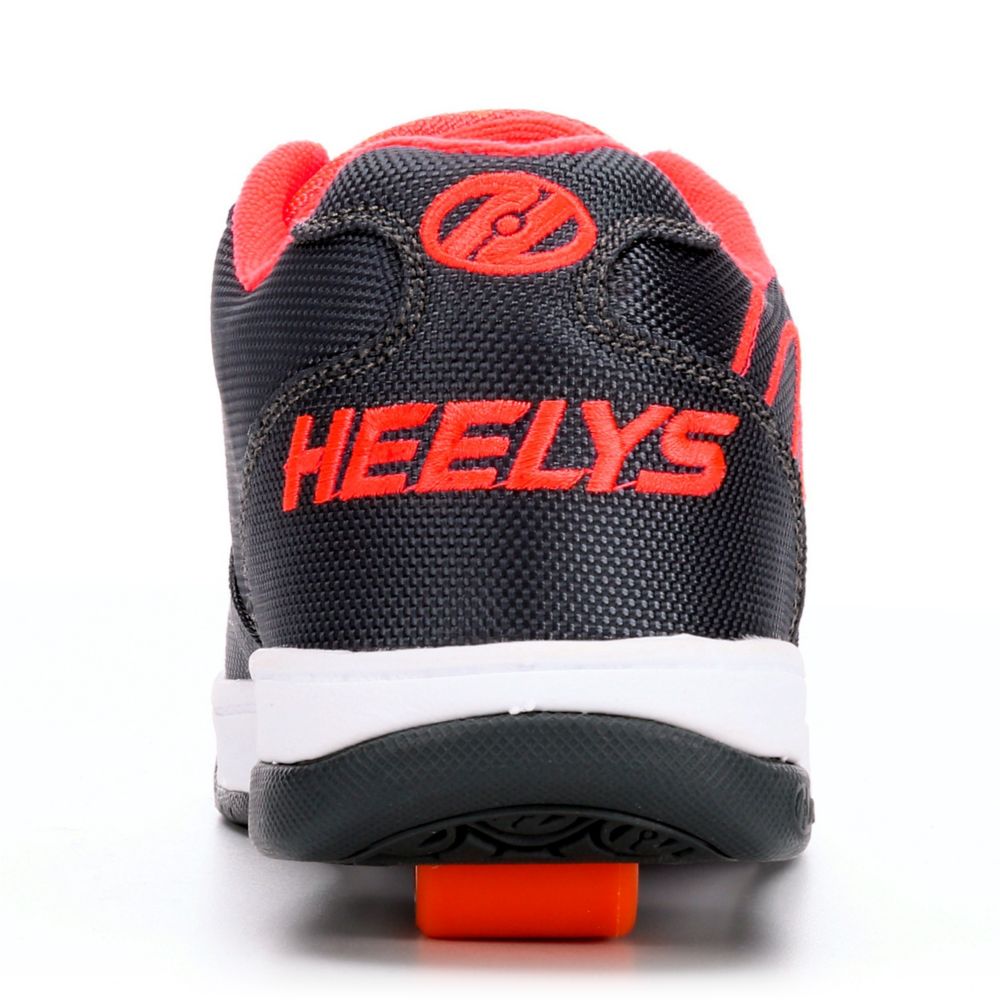 rack room shoes heelys