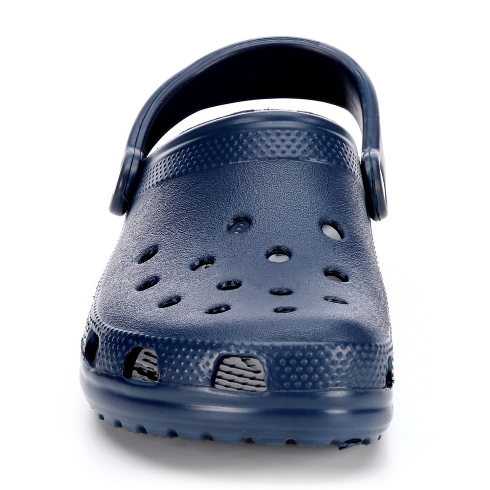 Beroligende middel videnskabelig er der Navy Crocs Unisex Classic Clog | Mens | Rack Room Shoes