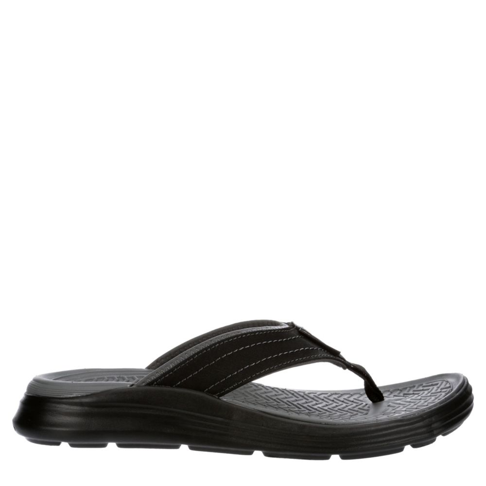 athletic works men's flip flops