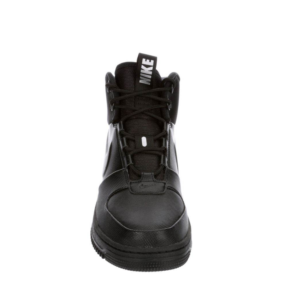 nike men's path sneaker boot