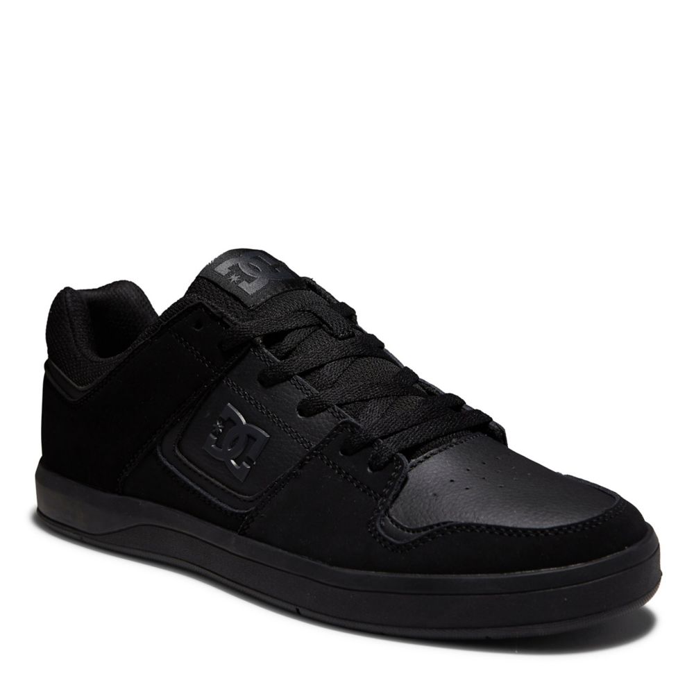 all black dc shoes