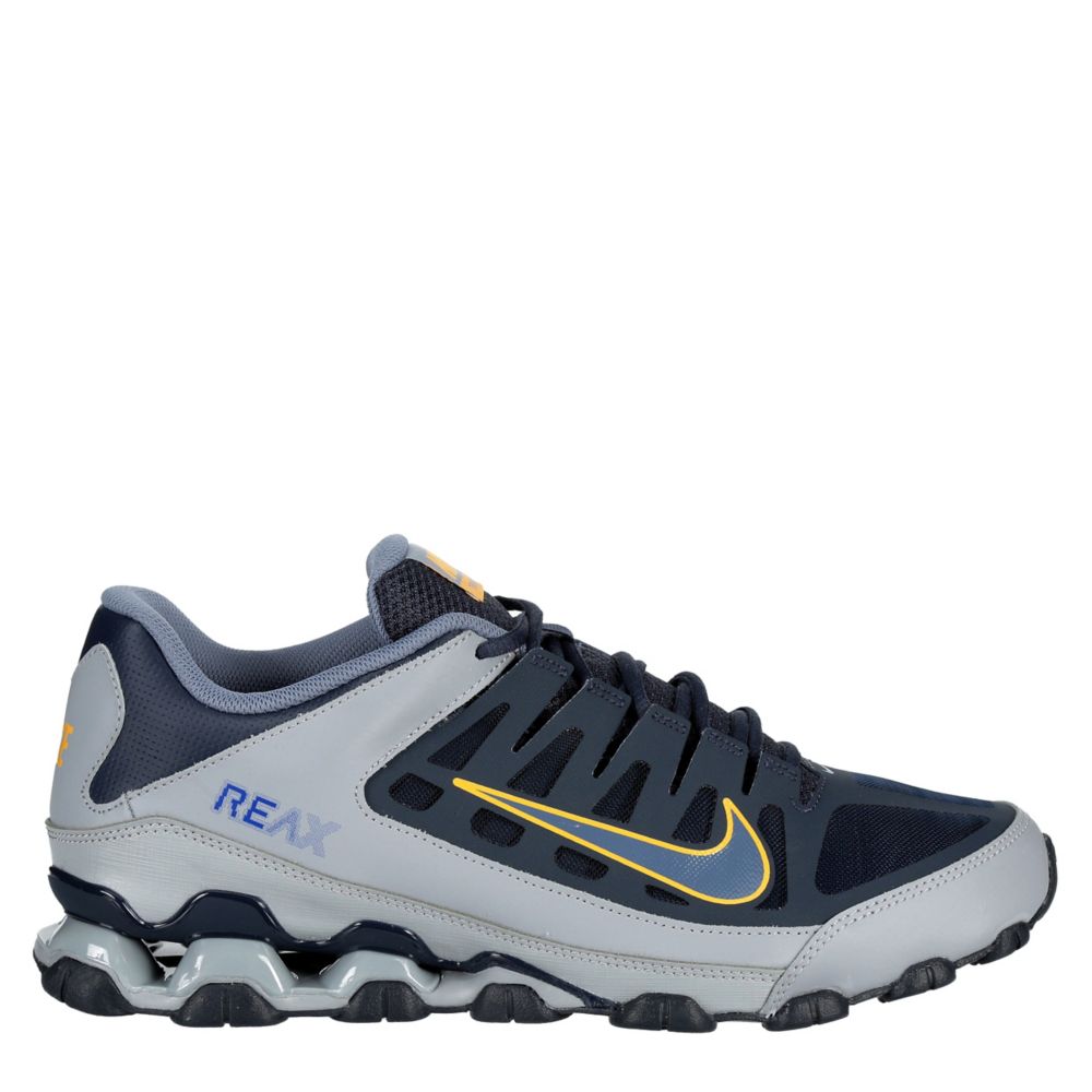 reax 8 training mesh sneaker
