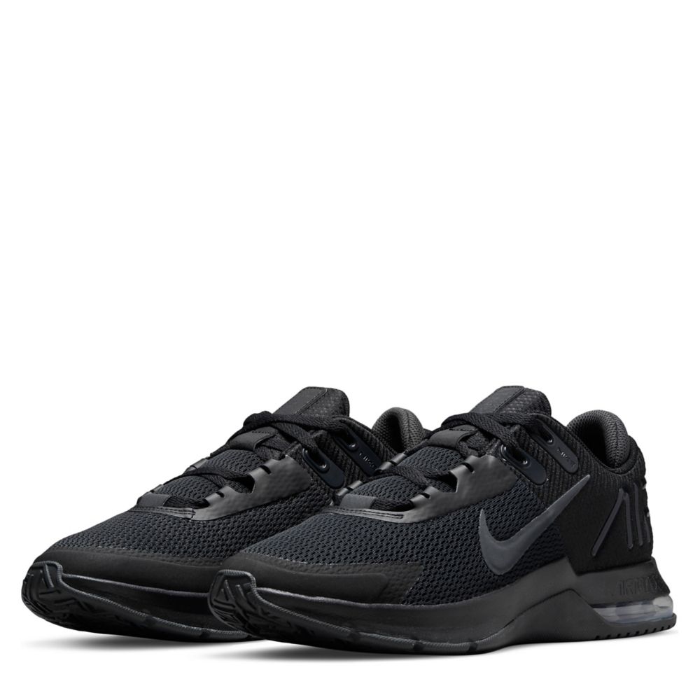 black nike gym shoes