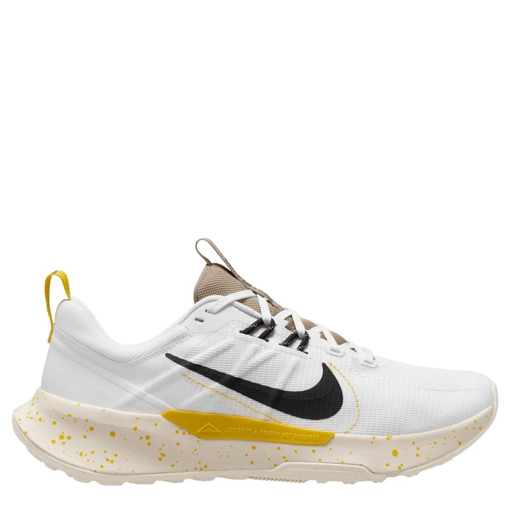 White nike hotsell running shoes men