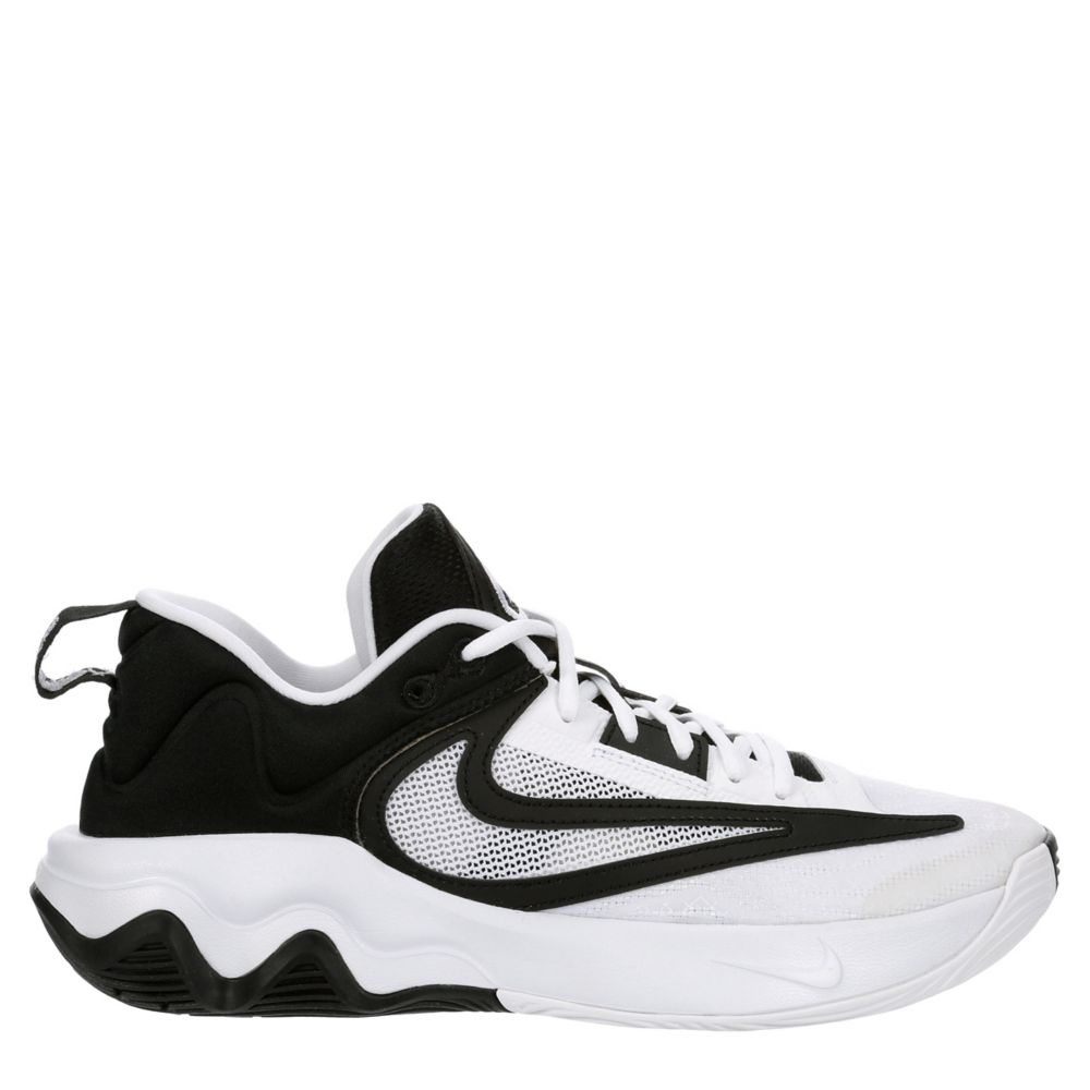 White and black nike basketball outlet shoes