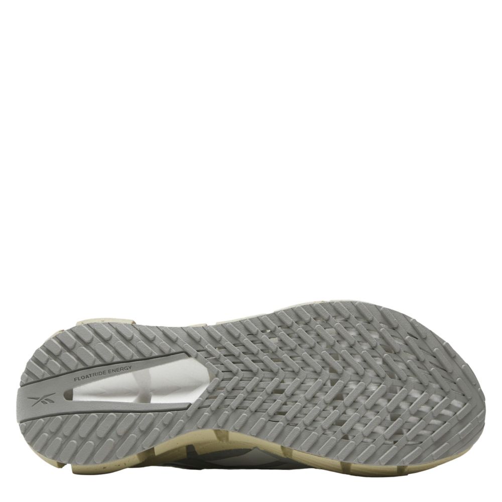 WOMENS FLOATZIG 1 RUNNING SHOE - BLACK