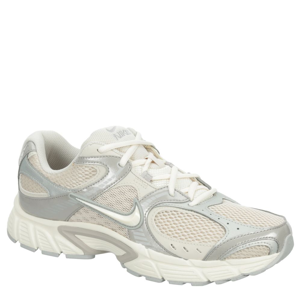 MENS V5 RNR SNEAKER