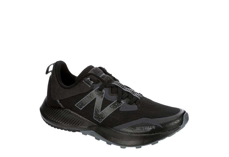 BLACK NEW BALANCE Mens Nitrel V4 Trail Running Shoe