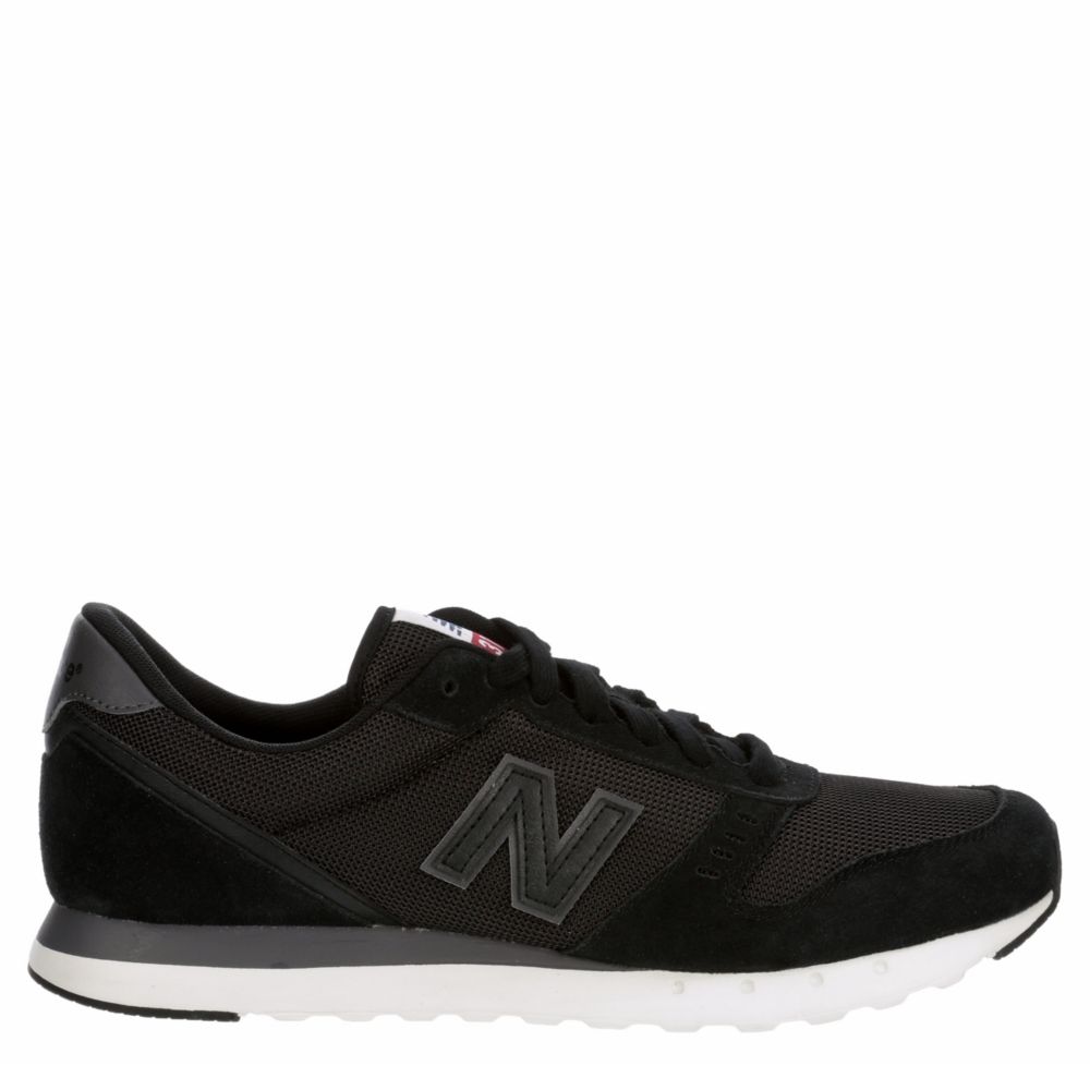 all black new balance men's