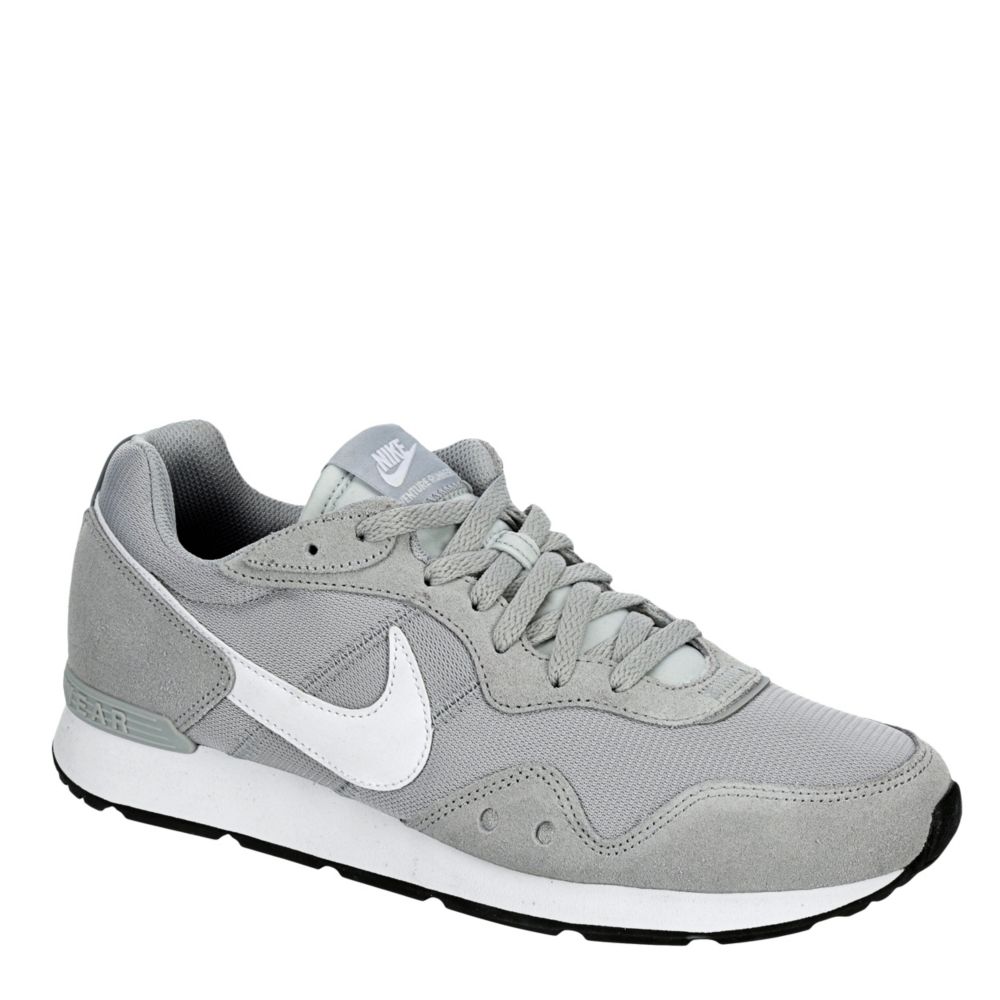 nike sneaker grey