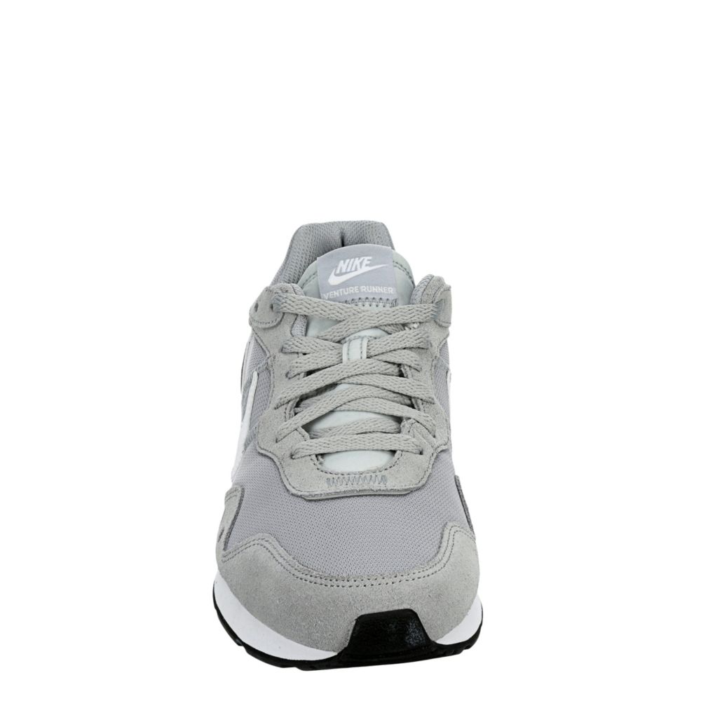 nike venture runner mens