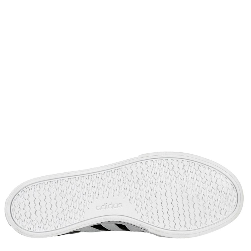  adidas Men's Daily 3.0 Skate Shoe, Black/White/Gum, 6.5 :  Clothing, Shoes & Jewelry