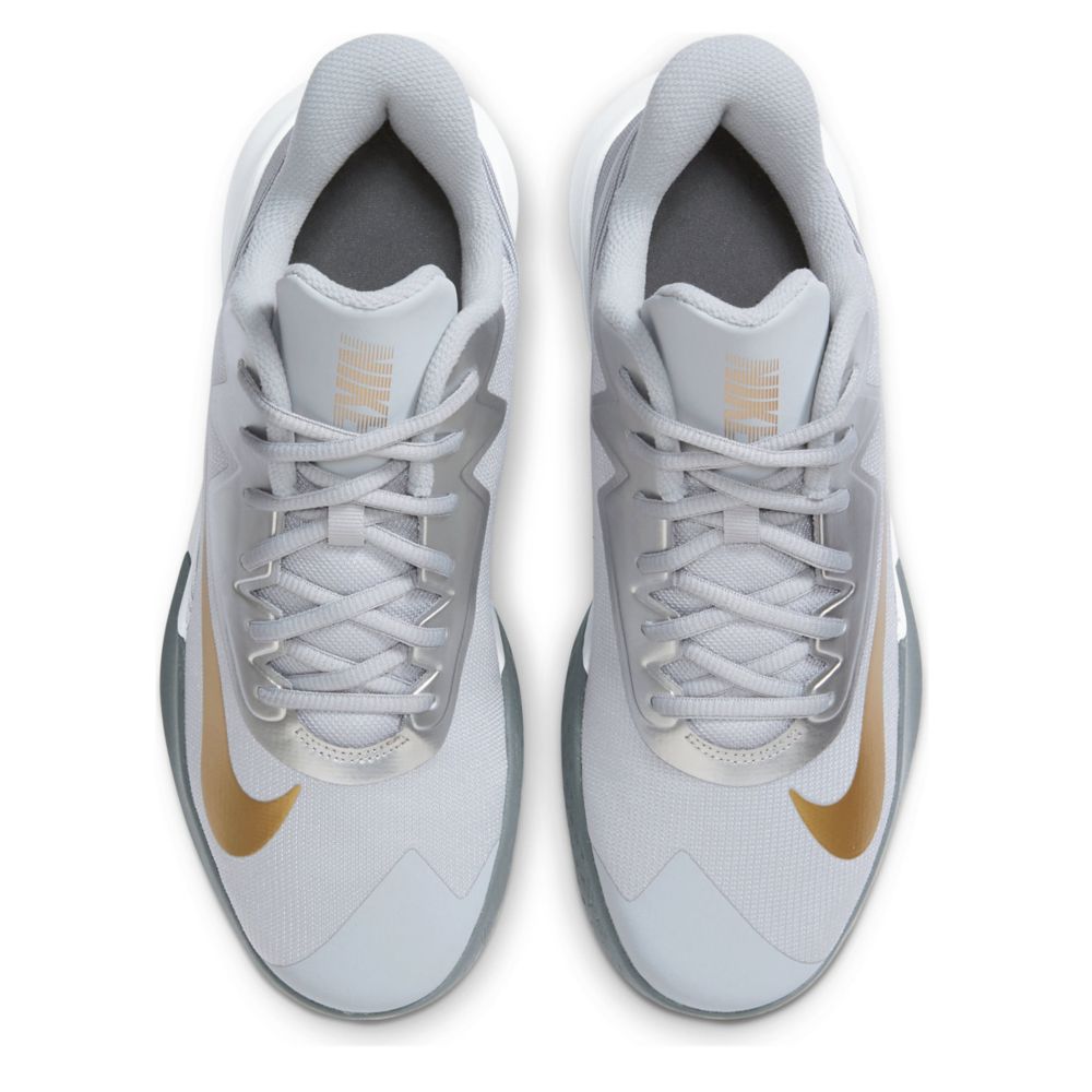 precision 4 basketball shoe