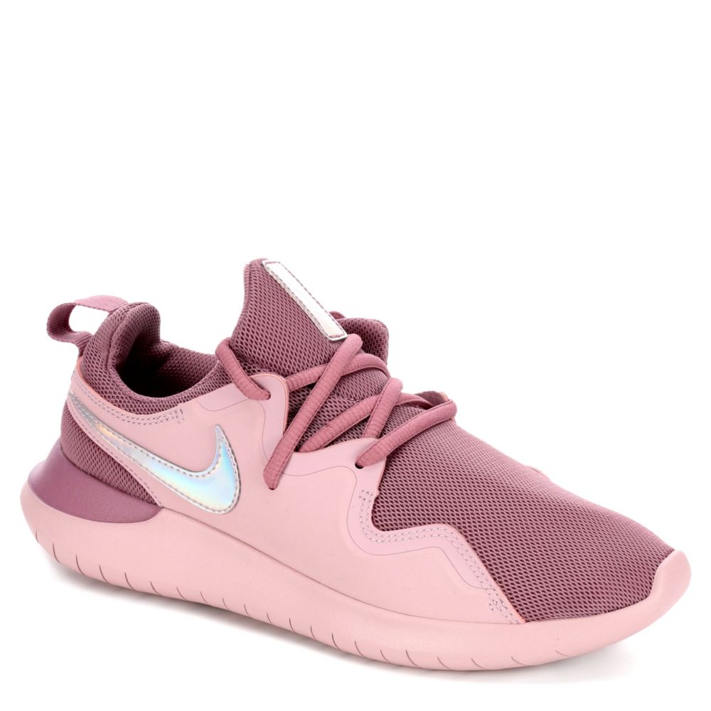 nike tessen women's pink